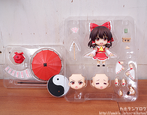 Touhou Project - Hakurei Reimu - Nendoroid  (#700) - 2.0 (Good Smile Company) photo 3