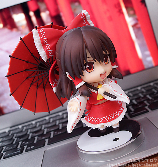 Touhou Project - Hakurei Reimu - Nendoroid  (#700) - 2.0 (Good Smile Company) photo 11
