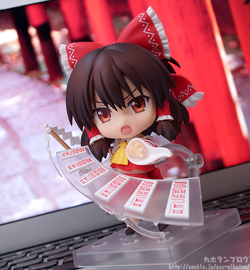 Touhou Project - Hakurei Reimu - Nendoroid  (#700) - 2.0 (Good Smile Company) photo 14