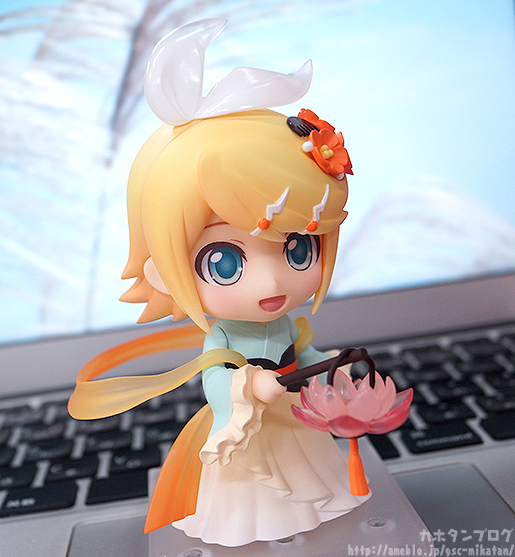 Vocaloid - Kagamine Rin - Nendoroid (#768) - Harvest Moon Ver. (Good Smile Company) photo 12