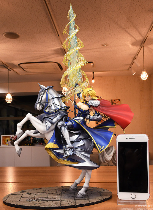 Fate/Grand Order - Altria Pendragon - 1/8 - Lancer (Good Smile Company) photo 7