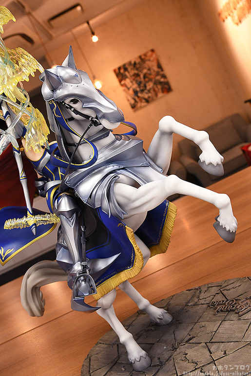 Fate/Grand Order - Altria Pendragon - 1/8 - Lancer (Good Smile Company) photo 9