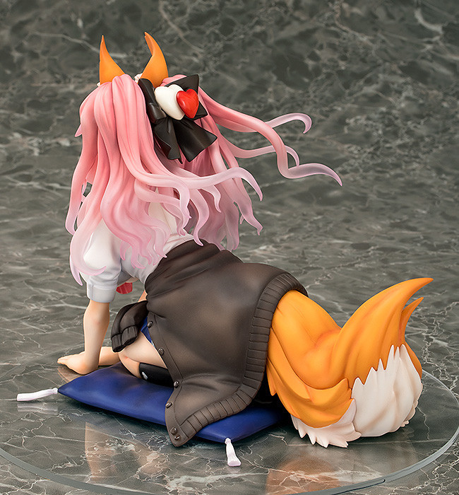 Fate/Extella - Tamamo no Mae - 1/6 - Shocking School Uniform ver. (Phat Company) photo 11