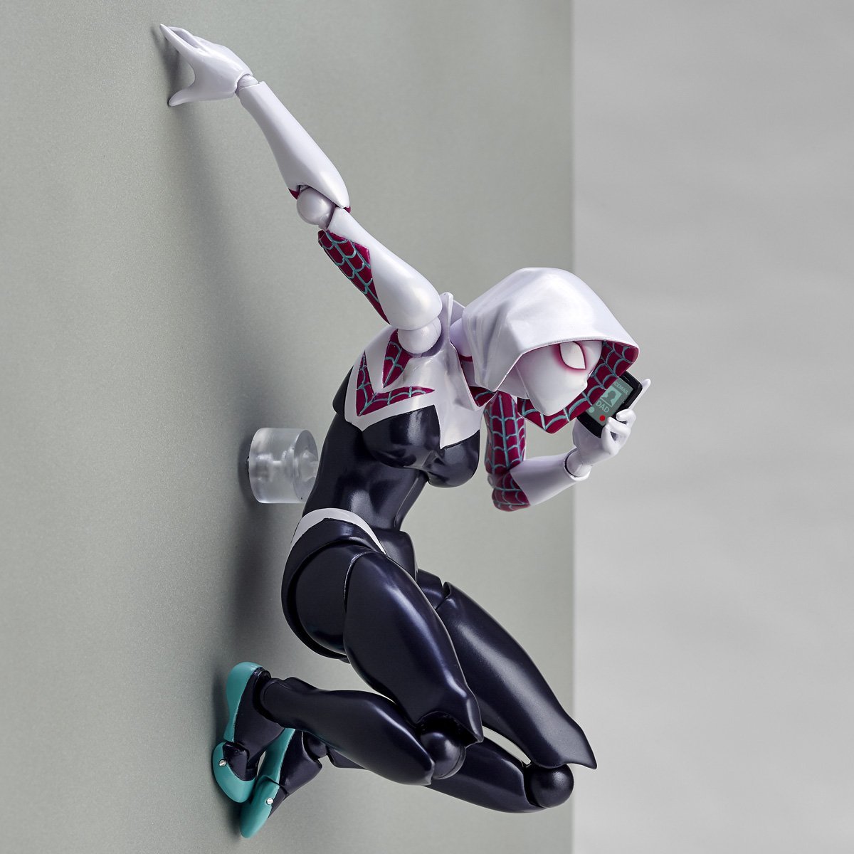 Spider-Gwen - Ghost-Spider - Gwen Stacy - Amazing Yamaguchi  (No.004) - Revoltech (Kaiyodo) photo 6