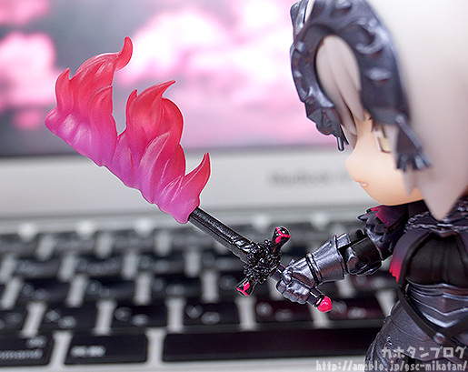 Fate/Grand Order - Jeanne d'Arc (Alter) - Nendoroid  (#766) - Avenger (Good Smile Company) photo 18