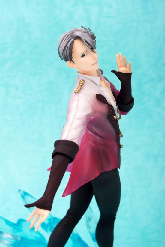 Yuri!!! on Ice - Victor Nikiforov - 1/8 (Chara-Ani, Toy's Works) photo 5