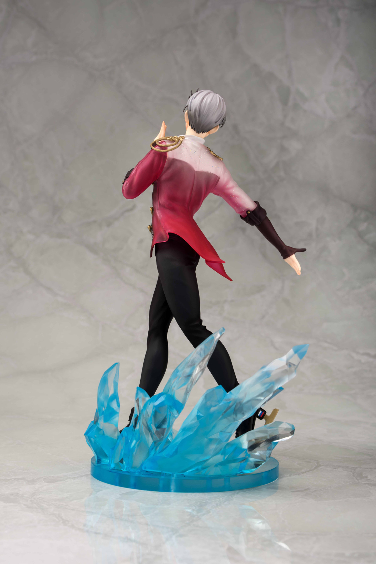 Yuri!!! on Ice - Victor Nikiforov - 1/8 (Chara-Ani, Toy's Works) photo 8