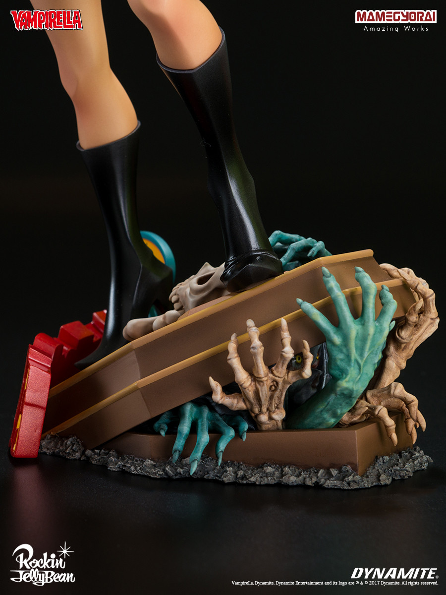 Vampirella - Super Mixture Model  (Vol.3) (Mamegyorai) photo 17