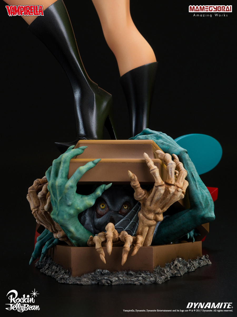 Vampirella - Super Mixture Model  (Vol.3) (Mamegyorai) photo 33