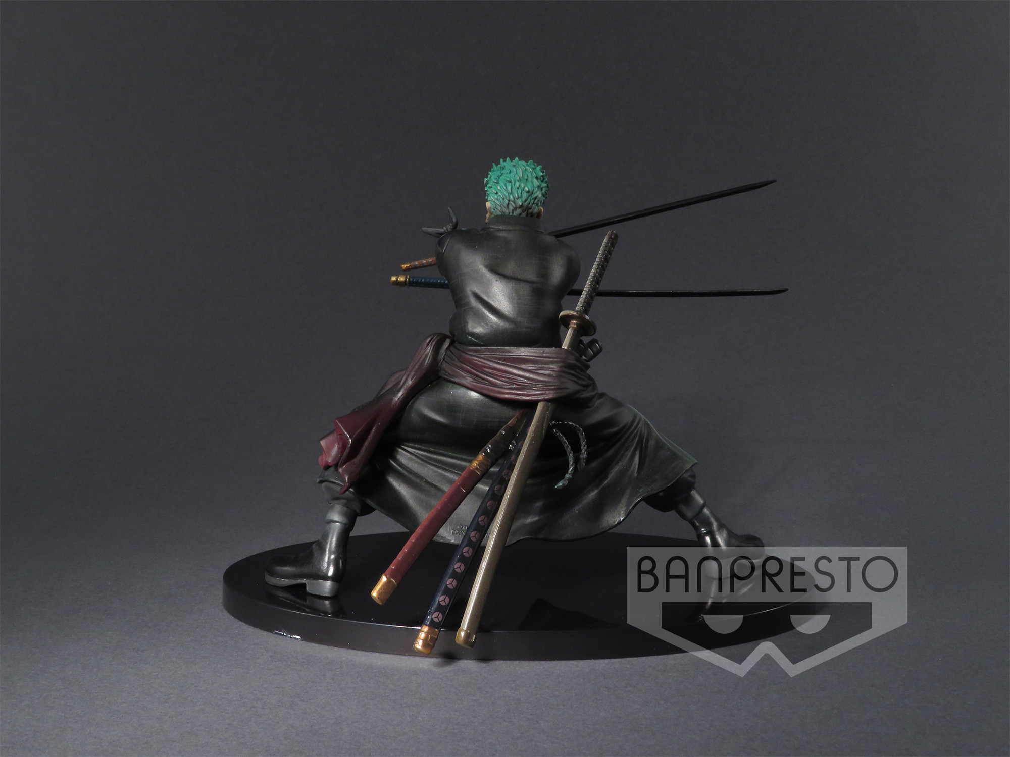 One Piece - Roronoa Zoro - Figure Colosseum - SCultures - Zoukeiou Chojho Kessen - Shining Color ver. (Banpresto) photo 2