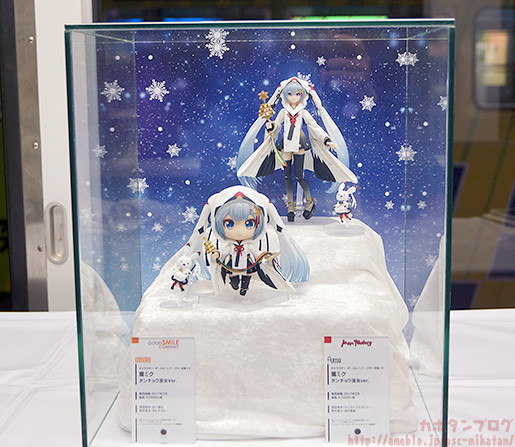 Vocaloid - Hatsune Miku - Rabbit Yukine - Nendoroid  (#850) - Snow, Crane Priestess Ver. (Good Smile Company) photo 7