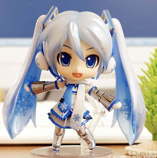 Vocaloid - Hatsune Miku - Nendoroid (#150) - Snow Playtime Edition (Good Smile Company) photo 11