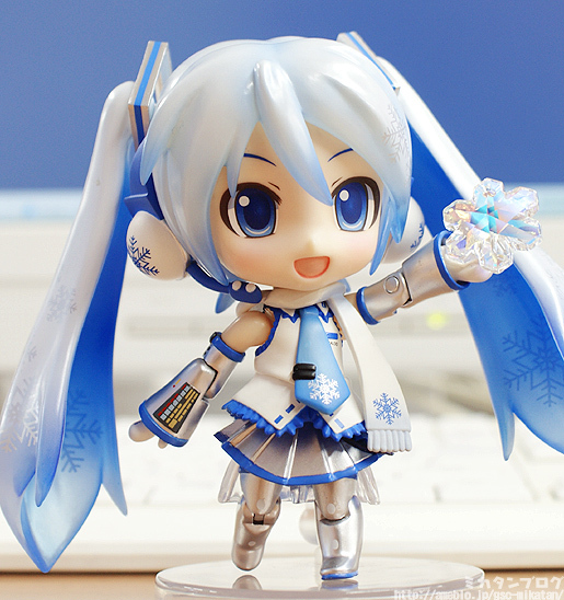 Vocaloid - Hatsune Miku - Nendoroid (#150) - Snow Playtime Edition (Good Smile Company) photo 15