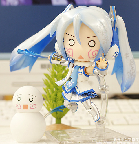 Vocaloid - Hatsune Miku - Nendoroid (#150) - Snow Playtime Edition (Good Smile Company) photo 31
