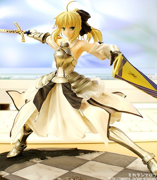 Fate/Unlimited Codes - Altria Pendragon - 1/7 - Saber Lily, Distant Avalon (Good Smile Company) photo 6