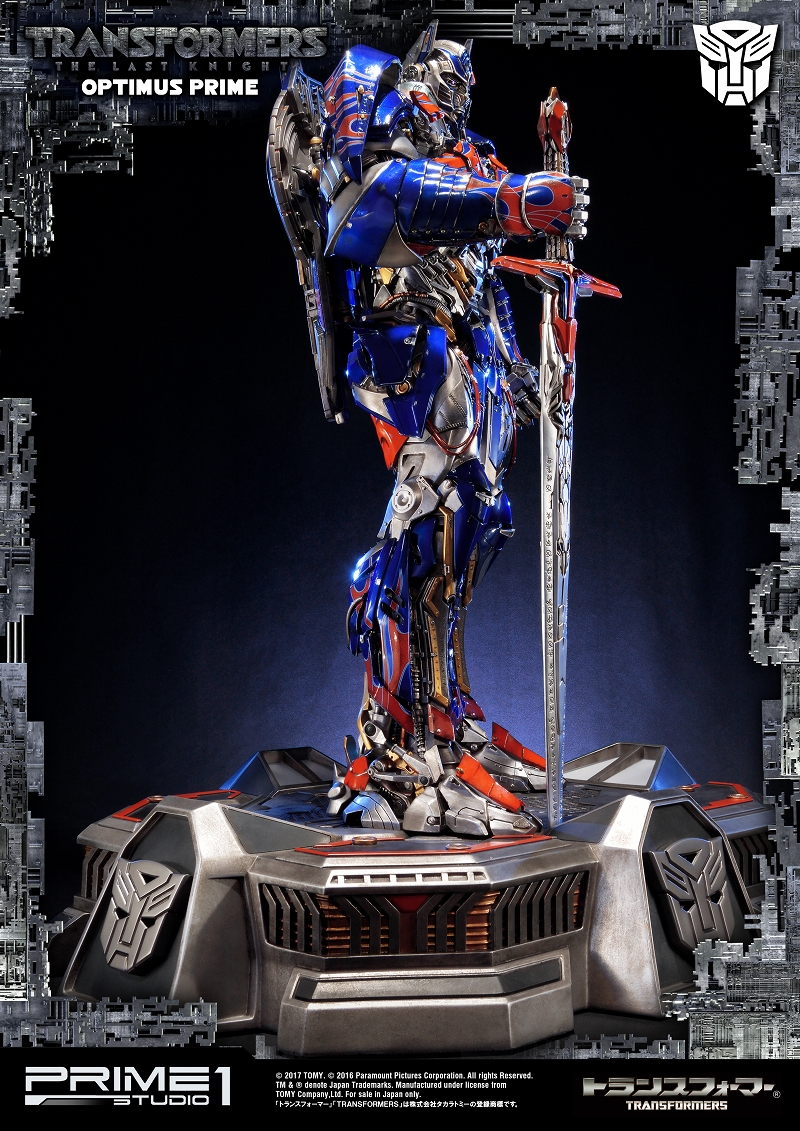 Transformers: The Last Knight - Convoy - Museum Masterline Series  (MMTFM-16) (Prime 1 Studio) photo 2