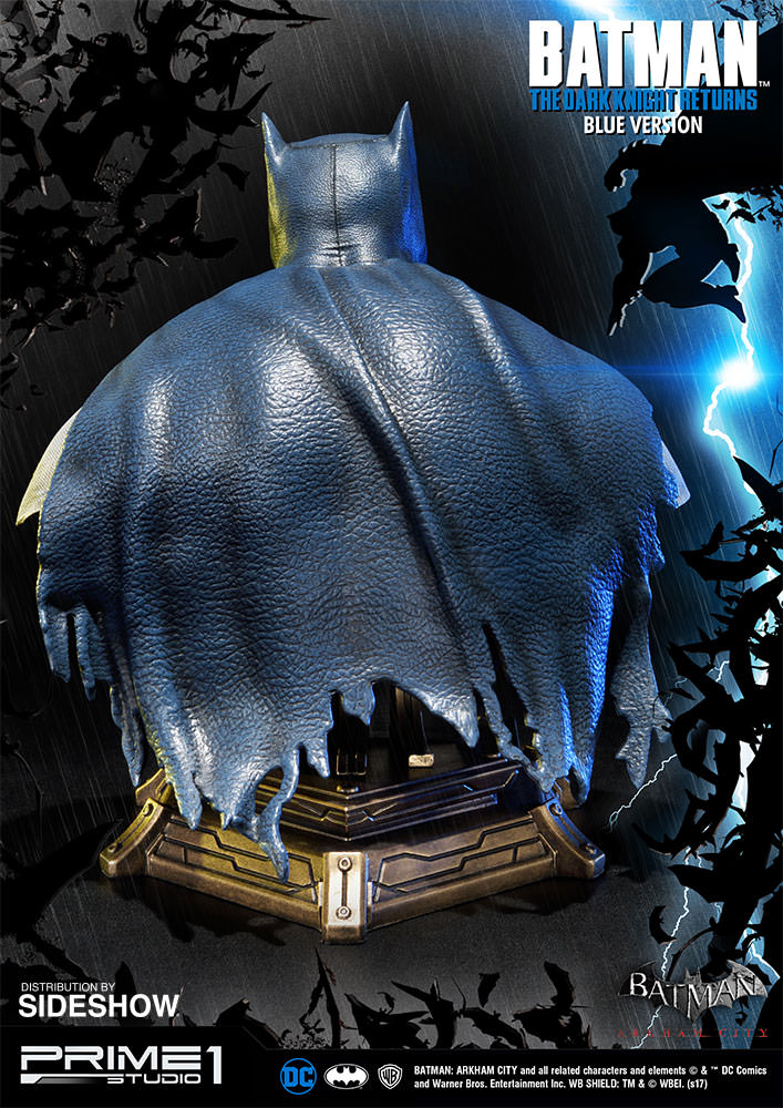 Batman: Arkham City - Batman: The Dark Knight Returns - Batman - Bust - Premium Bust (PBDC-02) - Blue Version (Prime 1 Studio, Sideshow Collectibles) photo 13