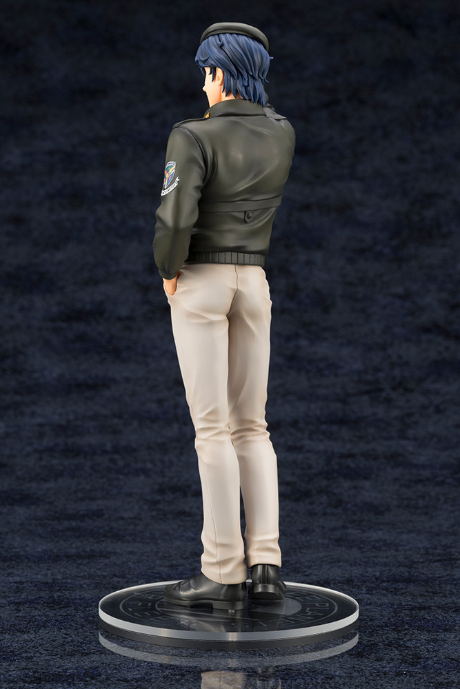 Ginga Eiyuu Densetsu - Yang Wen-li - ARTFX J - 1/8 (Kotobukiya) photo 15