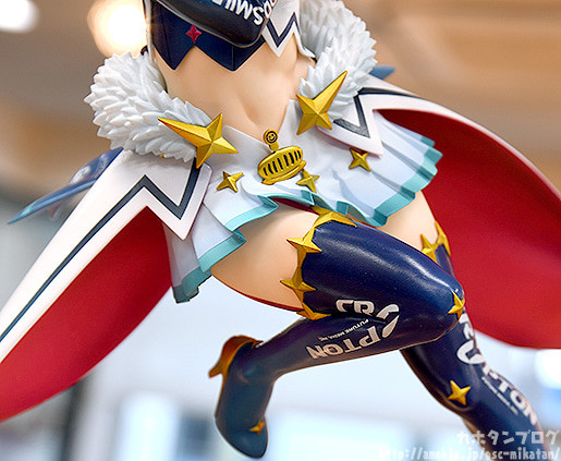 Good Smile Racing - Hatsune Miku - 1/7 - Racing 2018 Ver. (Good Smile Company, GOOD SMILE Racing) photo 7