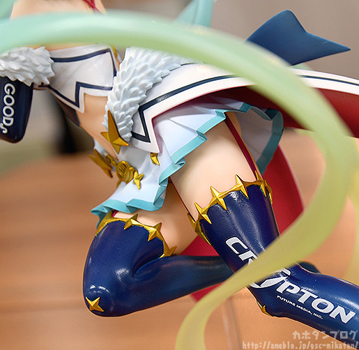 Good Smile Racing - Hatsune Miku - 1/7 - Racing 2018 Ver. (Good Smile Company, GOOD SMILE Racing) photo 11