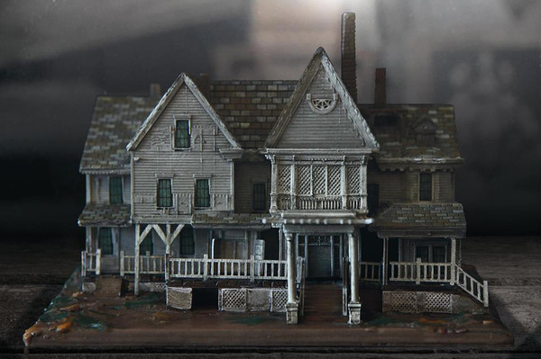 Biohazard 7 Resident Evil - Baker Family Mansion (Capcom)