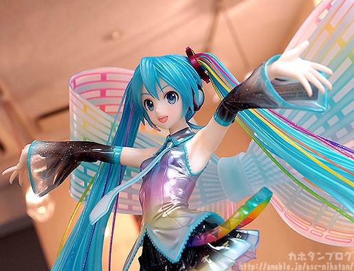 Vocaloid - Hatsune Miku - 1/7 - 10th Anniversary Ver. (Good Smile Company) photo 4