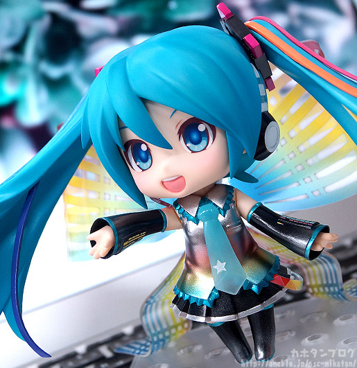 Vocaloid - Hatsune Miku - Nendoroid  (#831) - 10th Anniversary Ver. (Good Smile Company) photo 13