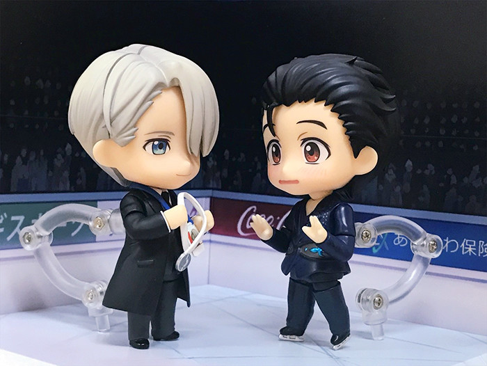 Yuri!!! on Ice - Victor Nikiforov - Nendoroid  (#865) - Coach ver. (Orange Rouge) photo 9