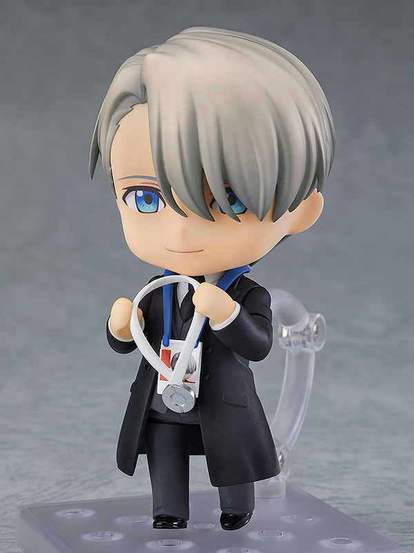 Yuri!!! on Ice - Victor Nikiforov - Nendoroid  (#865) - Coach ver. (Orange Rouge) photo 22