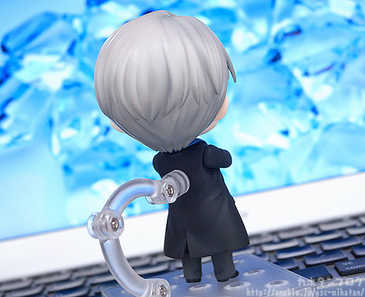Yuri!!! on Ice - Victor Nikiforov - Nendoroid  (#865) - Coach ver. (Orange Rouge) photo 29