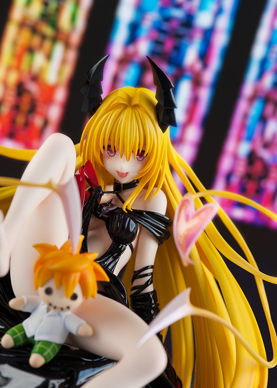 To LOVEru Darkness - Konjiki no Yami (Flare) photo 3
