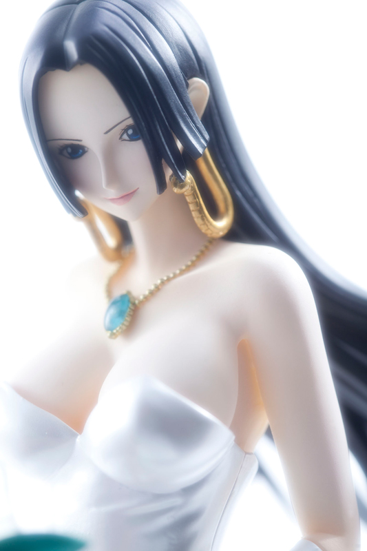 One Piece - Boa Hancock - Excellent Model - Portrait Of Pirates Limited Edition - 1/8 - Wedding Ver. (MegaHouse) photo 3