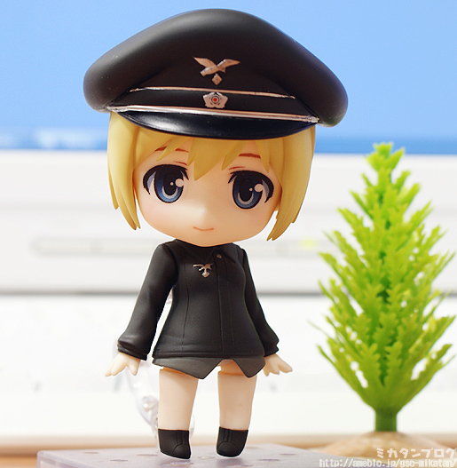 Strike Witches - Erica Hartmann - Nendoroid (#269) (Good Smile Company) photo 2