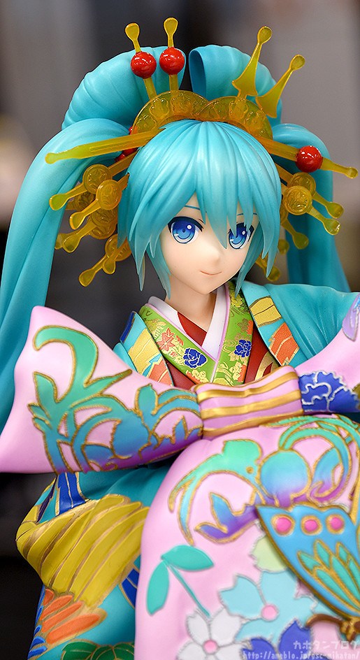 Vocaloid - Hatsune Miku - 1/7 - Chokabuki Kuruwa Kotoba Awase Kagami Ver. (Good Smile Company) photo 2