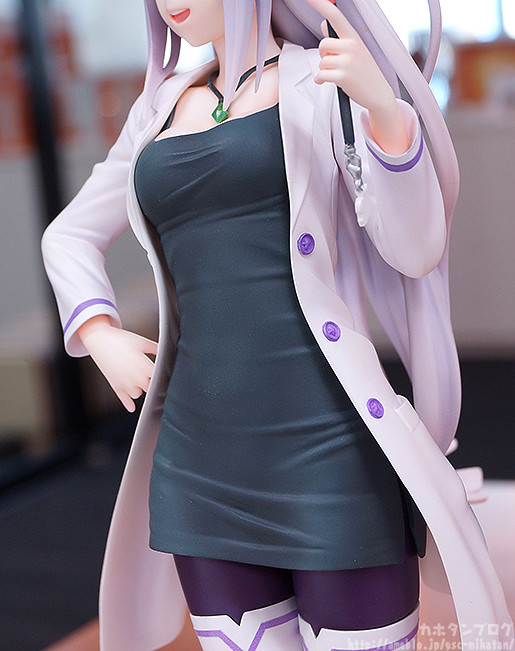 Re:Zero kara Hajimeru Isekai Seikatsu - Emilia - 1/7 - High School Teacher ver. (Kadokawa) photo 4