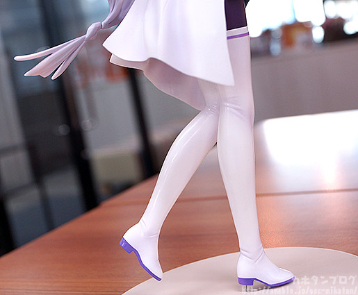 Re:Zero kara Hajimeru Isekai Seikatsu - Emilia - 1/7 - High School Teacher ver. (Kadokawa) photo 8