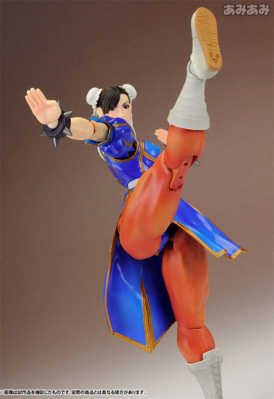 Super Street Fighter IV - Chun-Li - Play Arts Kai (Square Enix) photo 2