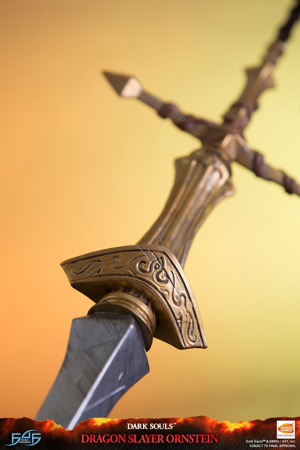 Dark Souls - Ryuugari Ornstein - Exclusive Edition (First 4 Figures) photo 15