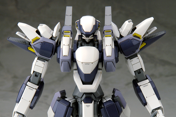 Full Metal Panic! The Second Raid - ARX-7 Arbalest - ALMecha - 1/60 (Alter) photo 2