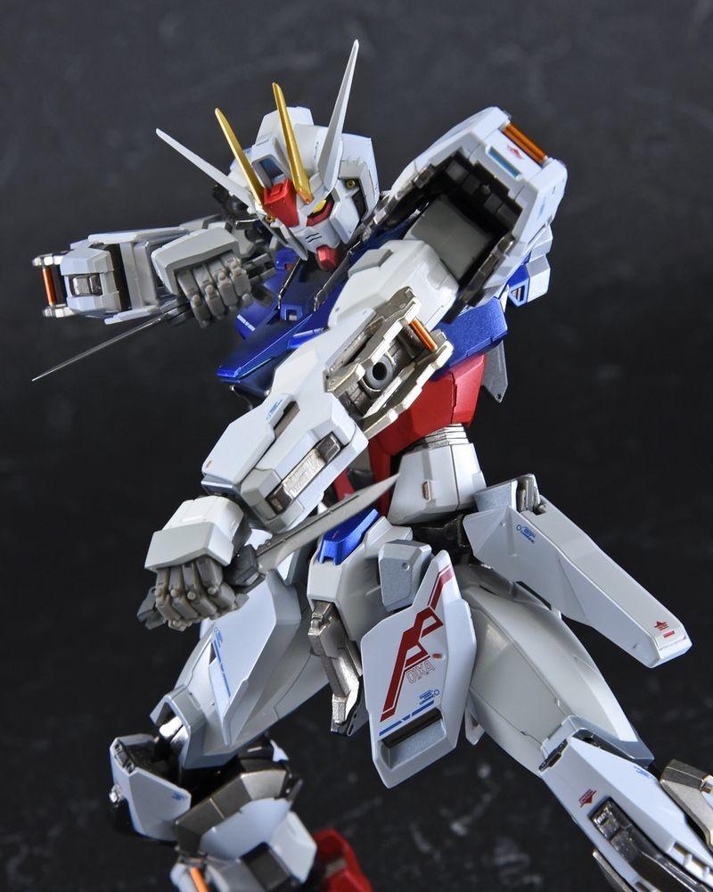 Kidou Senshi Gundam SEED - GAT-X105 Strike Gundam - GAT-X105+AQM/E-X01 Aile Strike Gundam - Metal Build (Bandai) photo 8