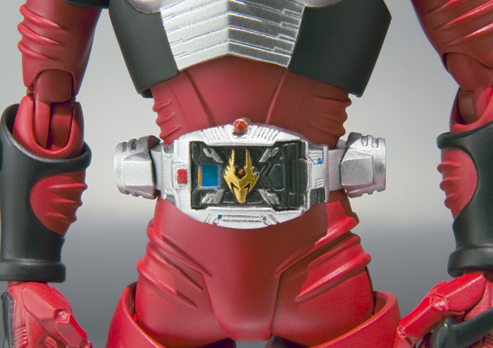 Kamen Rider Ryuuki - S.H.Figuarts - 1/12 (Bandai) photo 9