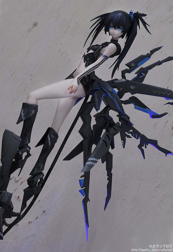 Black ★ Rock Shooter - 1/8 - Inexhaustible Ver. (Good Smile Company) photo 6