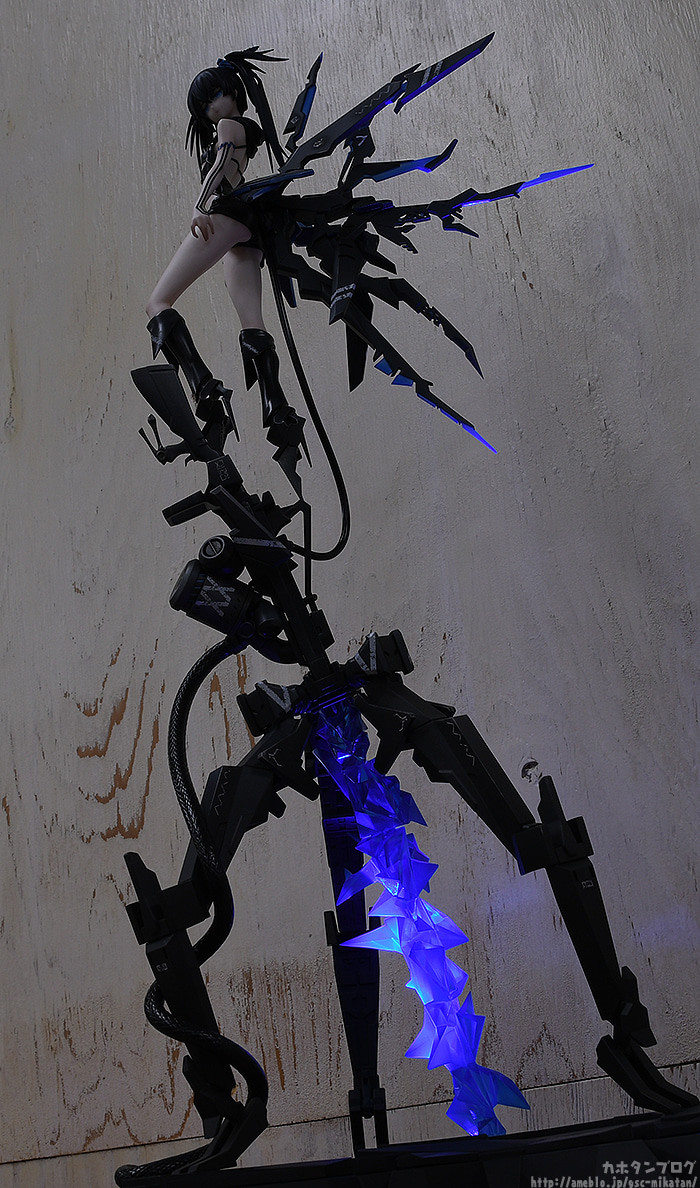 Black ★ Rock Shooter - 1/8 - Inexhaustible Ver. (Good Smile Company) photo 21