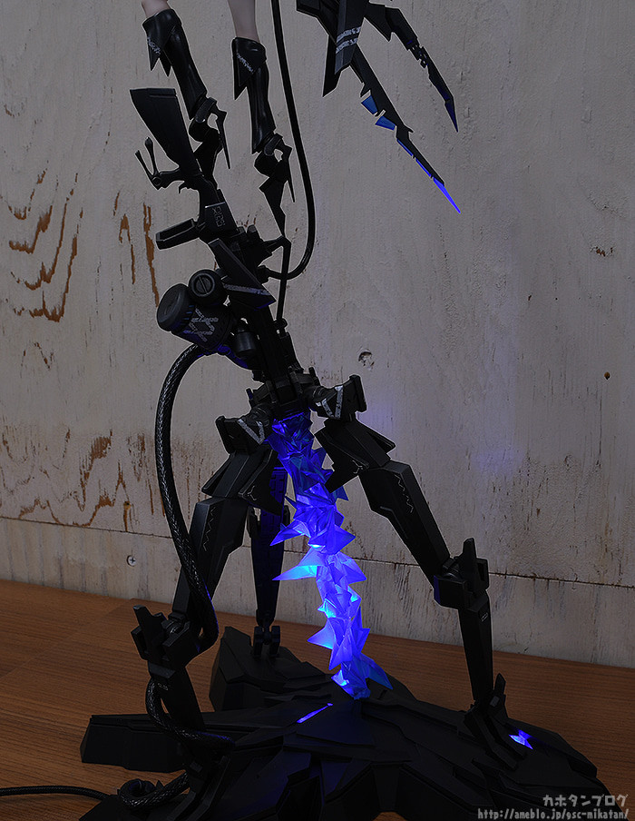 Black ★ Rock Shooter - 1/8 - Inexhaustible Ver. (Good Smile Company) photo 30