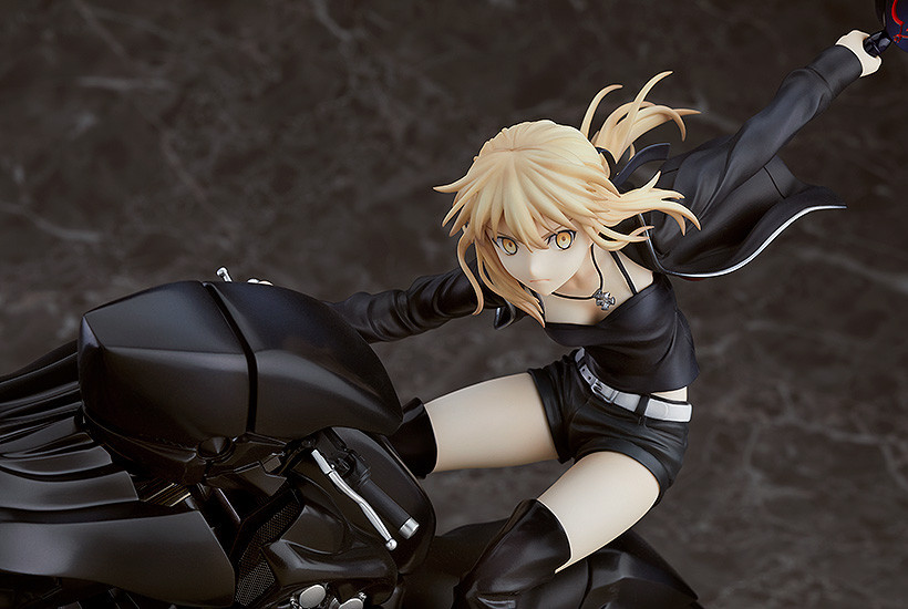 Fate/Grand Order - Altria Pendragon - 1/8 - Saber, (Alter), & Cuirassier Noir (Good Smile Company) photo 3