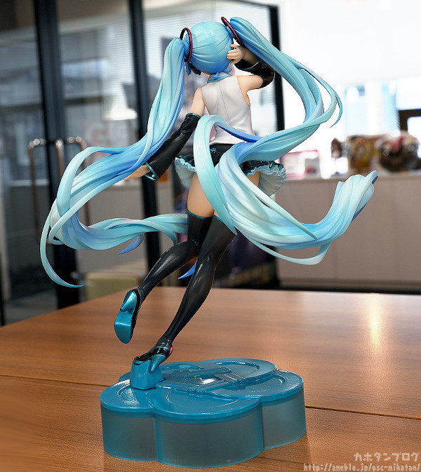 Vocaloid - Hatsune Miku - 1/8 - V4 Chinese (Good Smile Company) photo 9