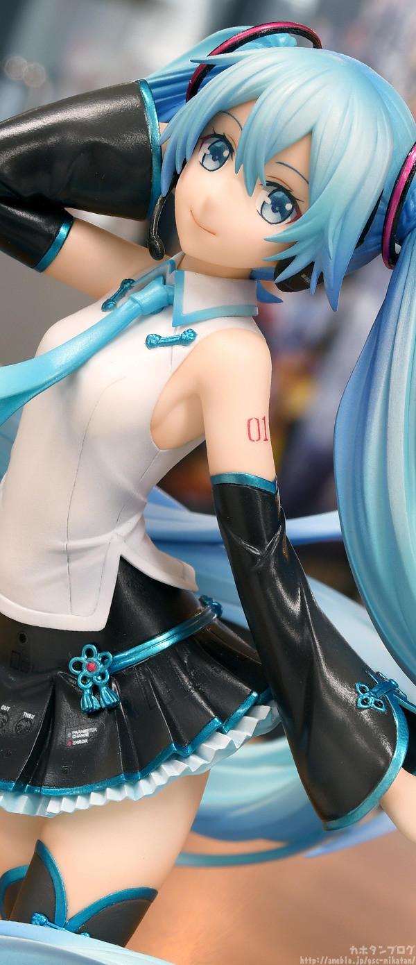 Vocaloid - Hatsune Miku - 1/8 - V4 Chinese (Good Smile Company) photo 15