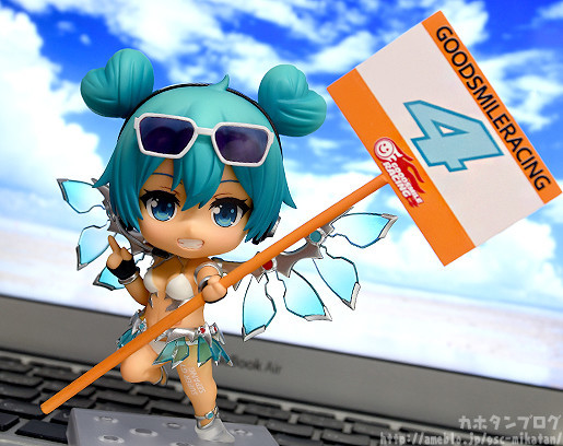 Good Smile Racing - Hatsune Miku - Nendoroid (#1003) - Sepang Ver., Racing 2013 (Good Smile Company) photo 10