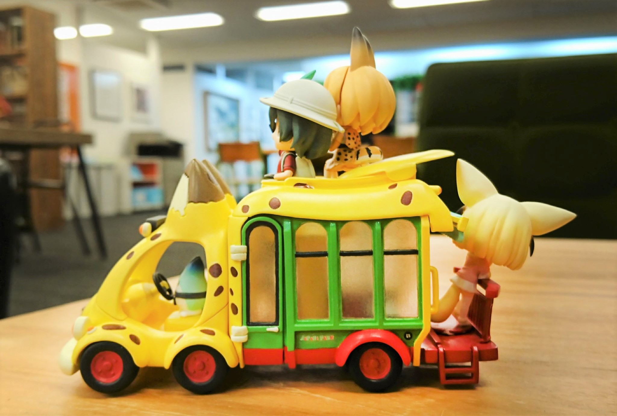 Kemono Friends - Araiguma - Fennec - Kaban - Lucky Beast - Serval - Japari Bus (Kadokawa) photo 7