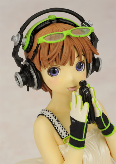 Original - Headphone Girl - 1/7 (e-animedia, Moon Toys) photo 2